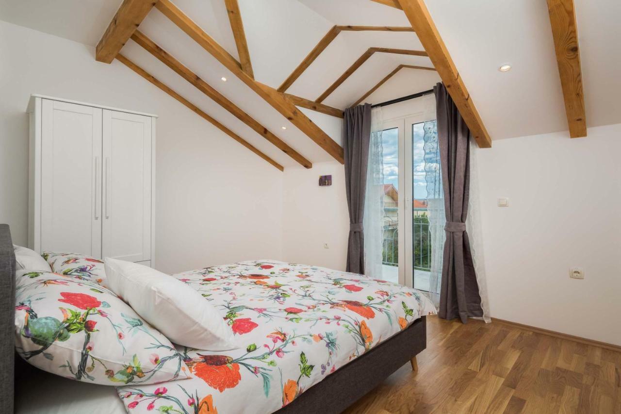 Ferienwohnung Otium Kaštela Exterior foto